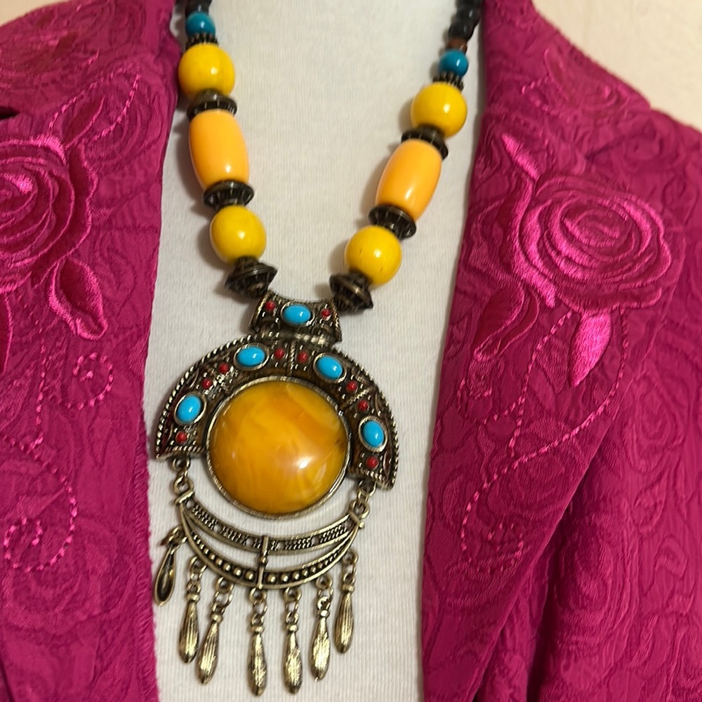 Necklace - Picture 3 of 3